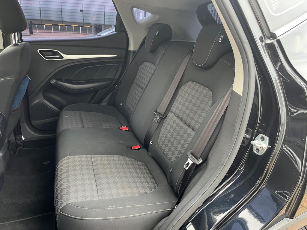 MG MG ZS 52