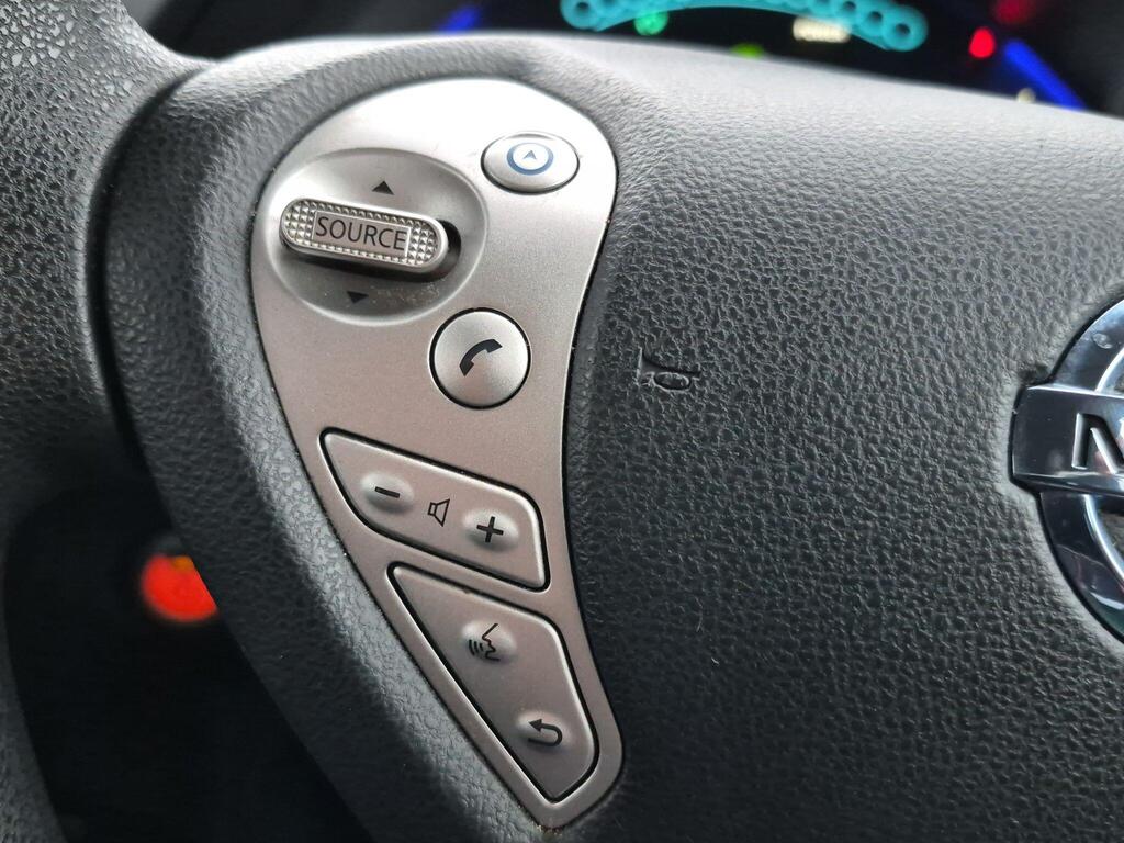 Nissan Leaf 25