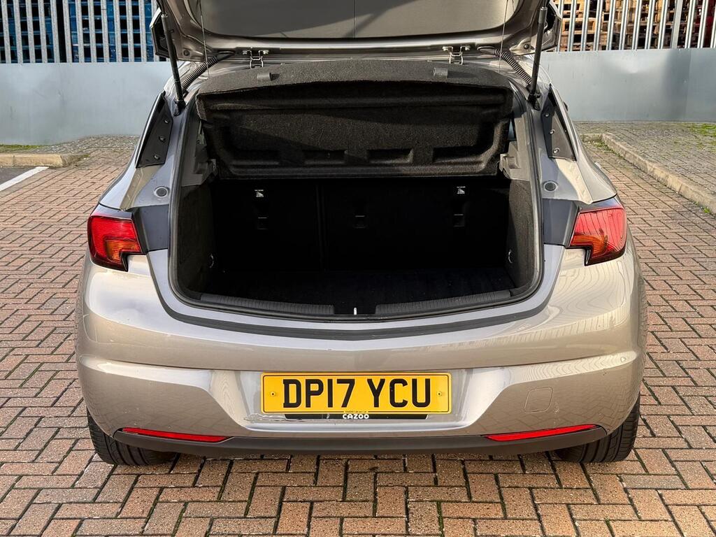 Vauxhall Astra 51