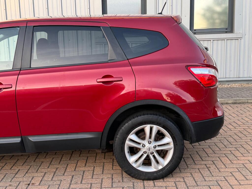 Nissan Qashqai+2 47