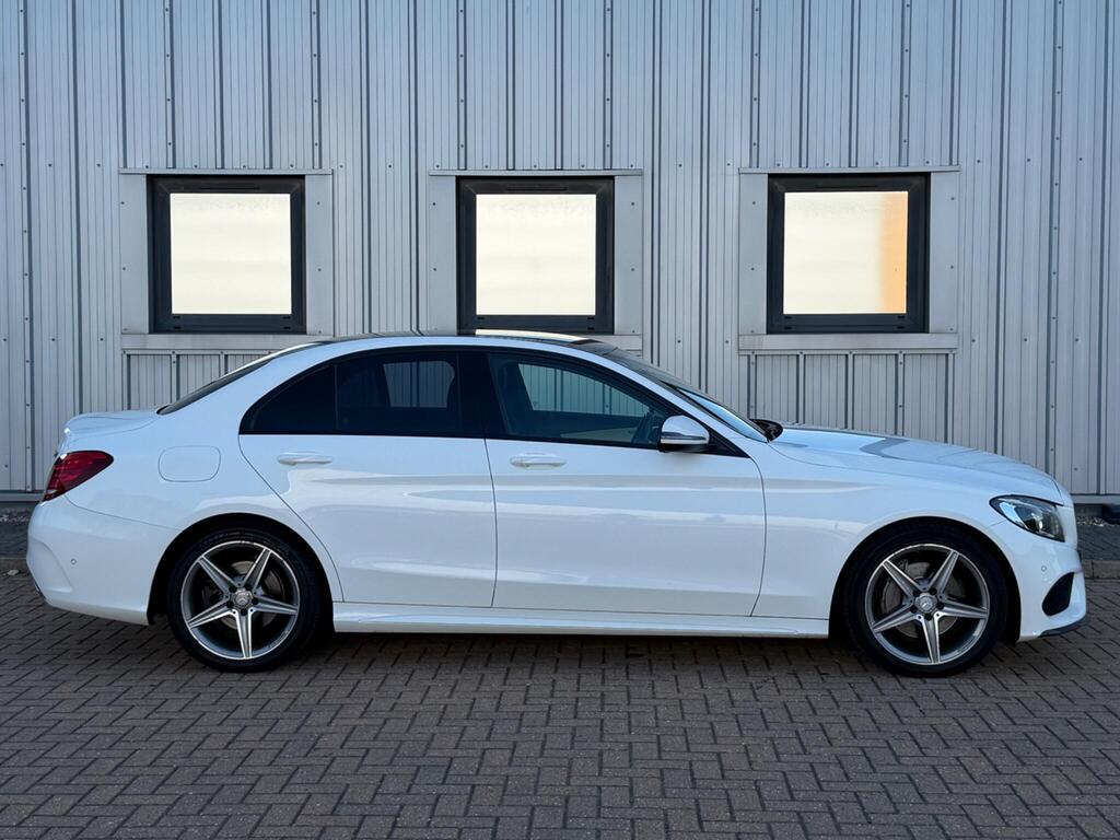 Mercedes-Benz C Class 16