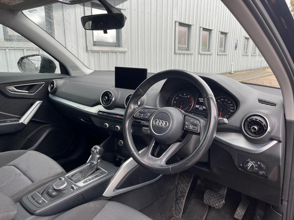 Audi Q2 33