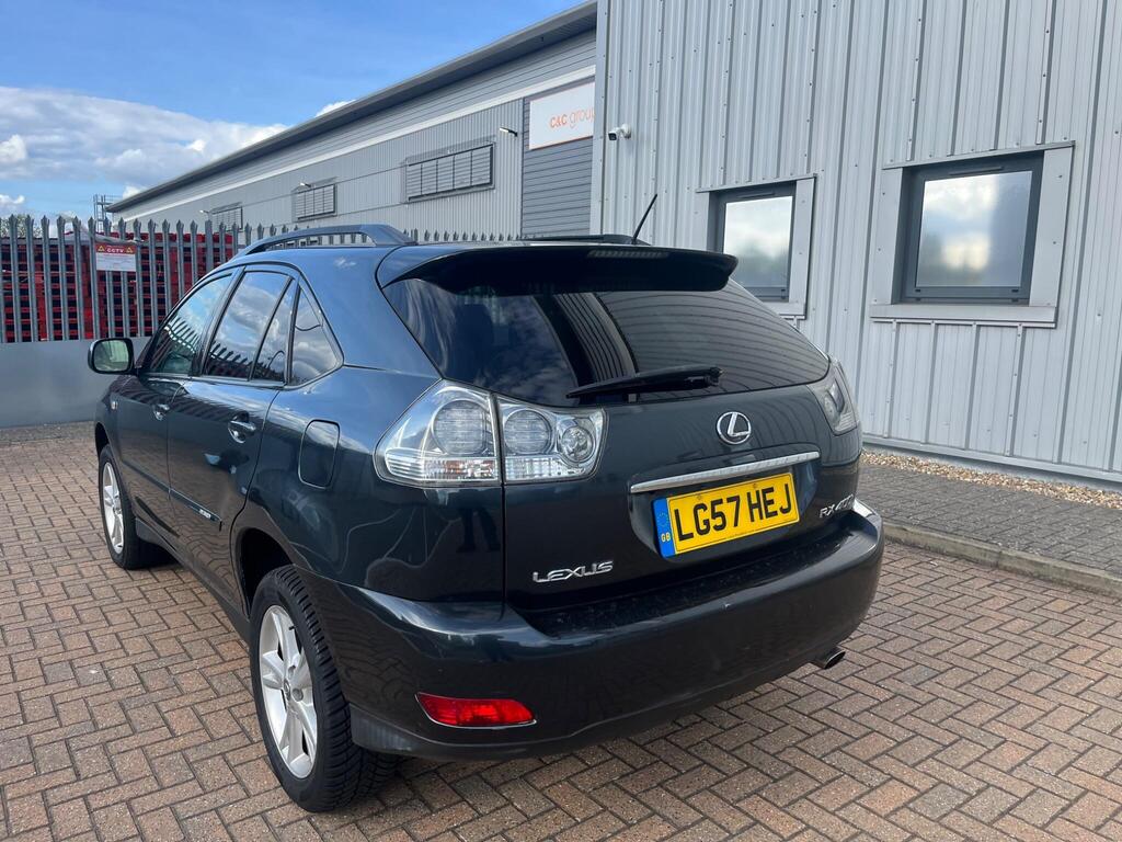 Lexus RX 7