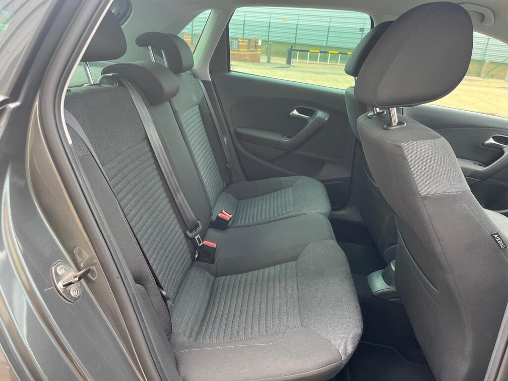 Volkswagen Polo 31