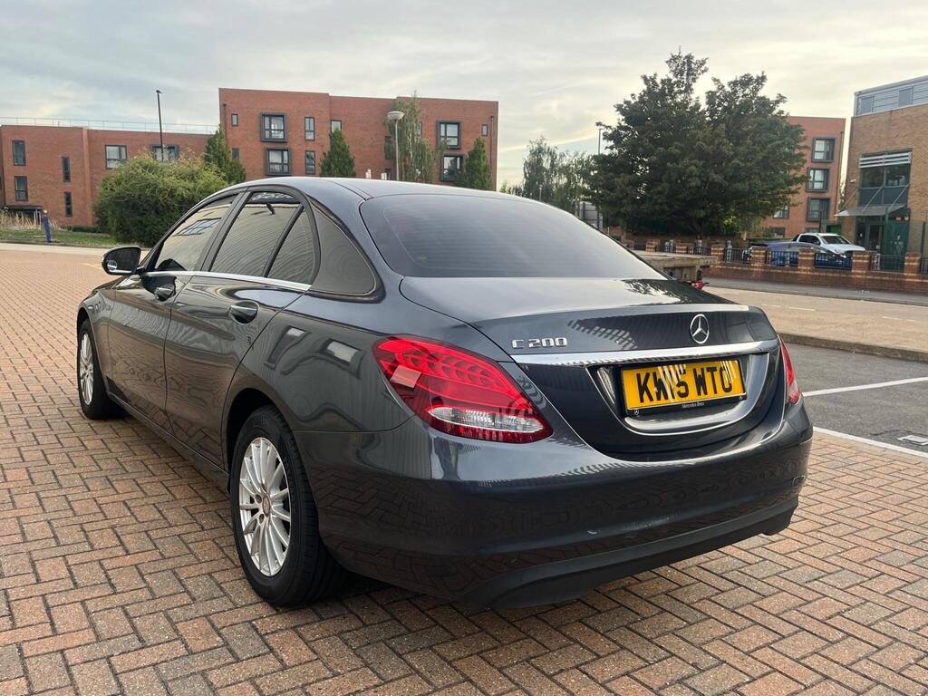 Mercedes-Benz C Class 18