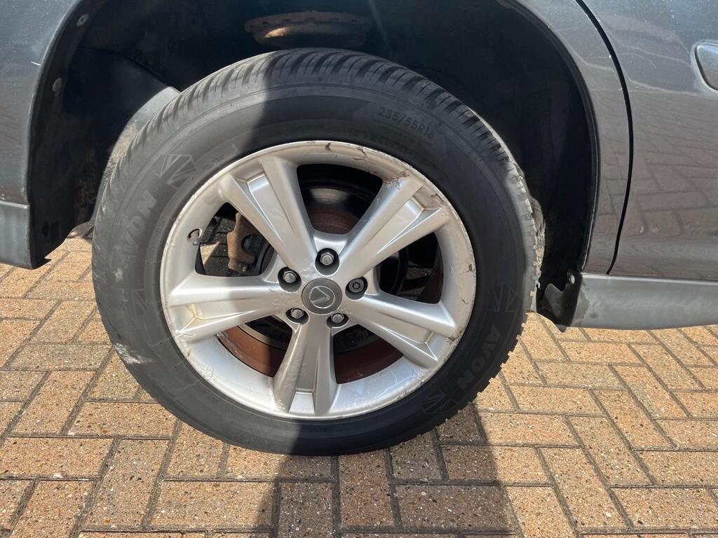 Lexus RX 64