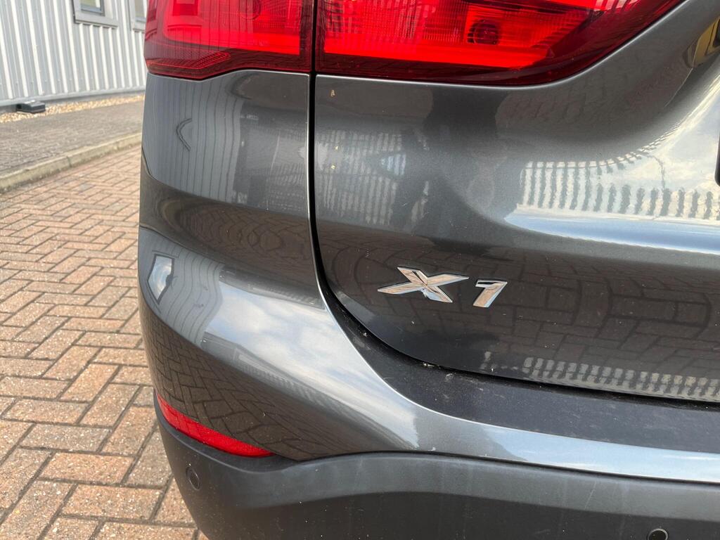 BMW X1 80