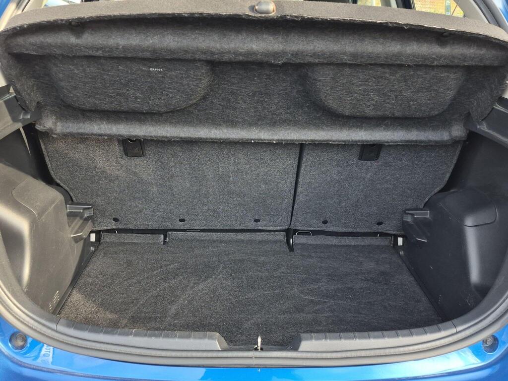 Toyota Yaris 48