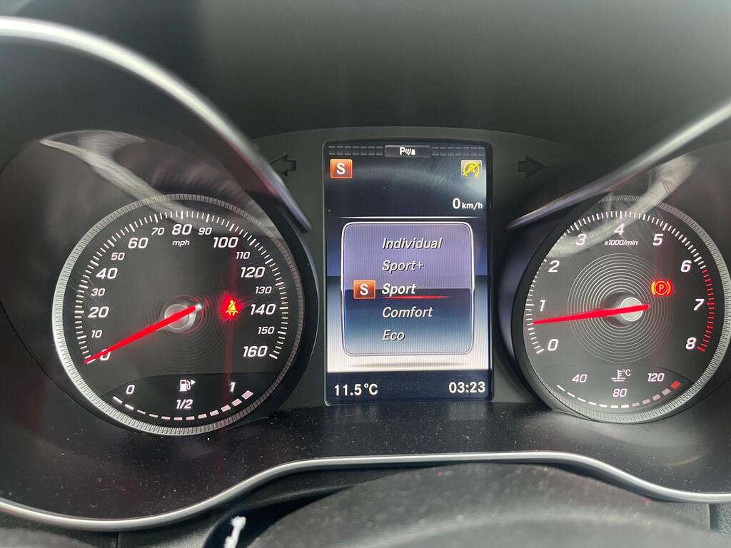 Mercedes-Benz C Class 38