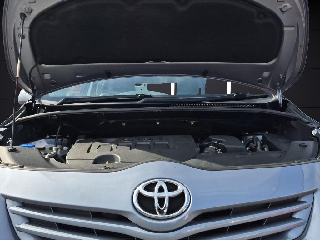 Toyota Verso 48