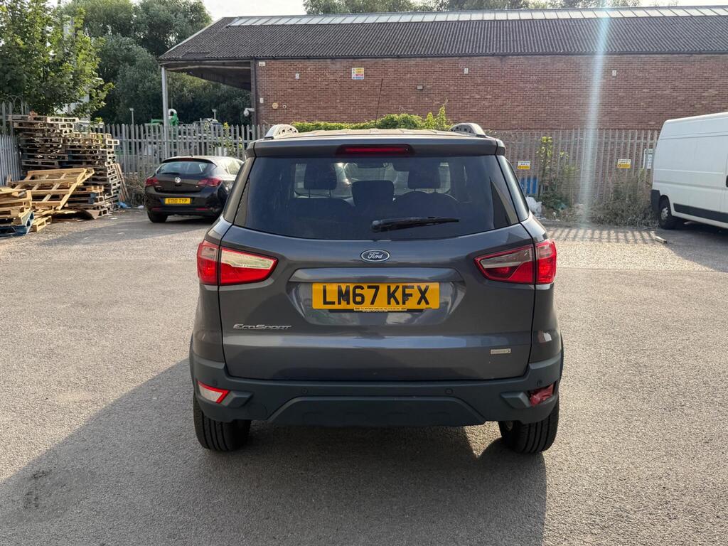Ford EcoSport 8