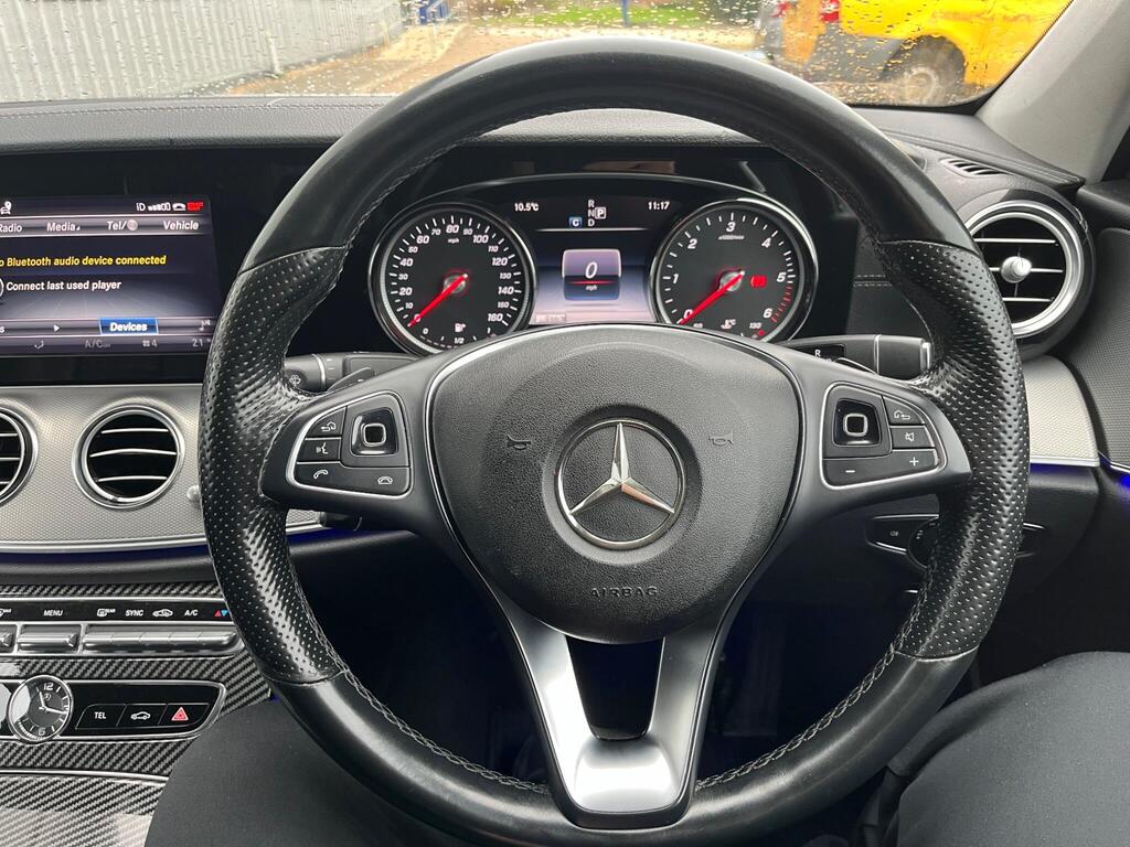 Mercedes-Benz E Class 71