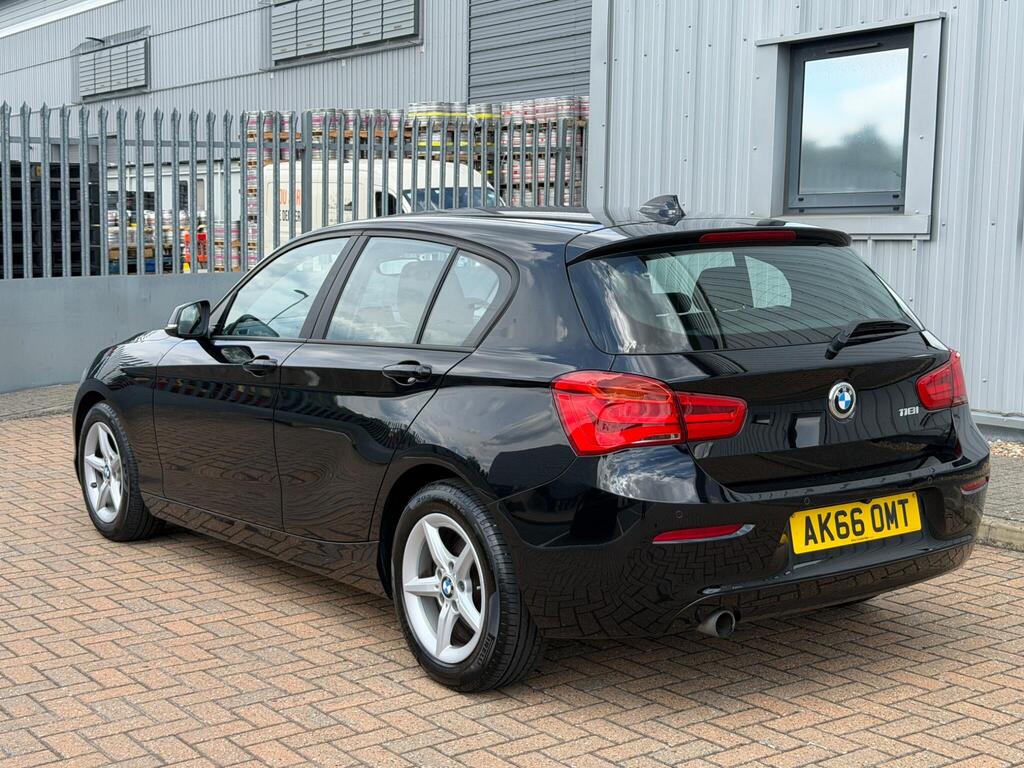 BMW 1 Series 9
