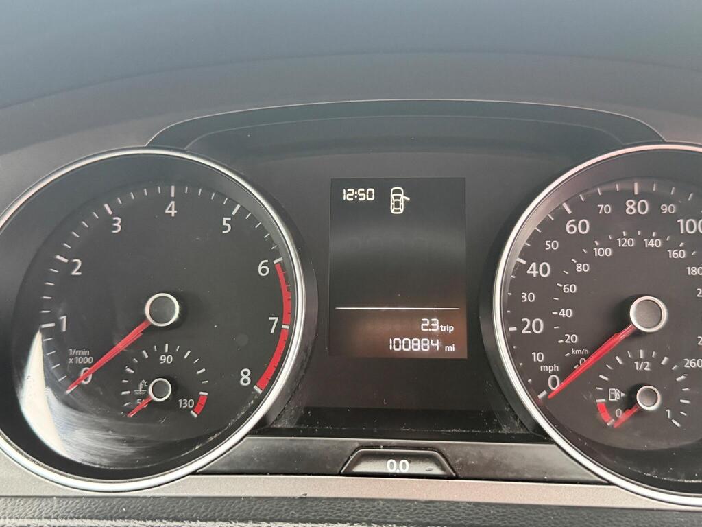 Volkswagen Golf 50