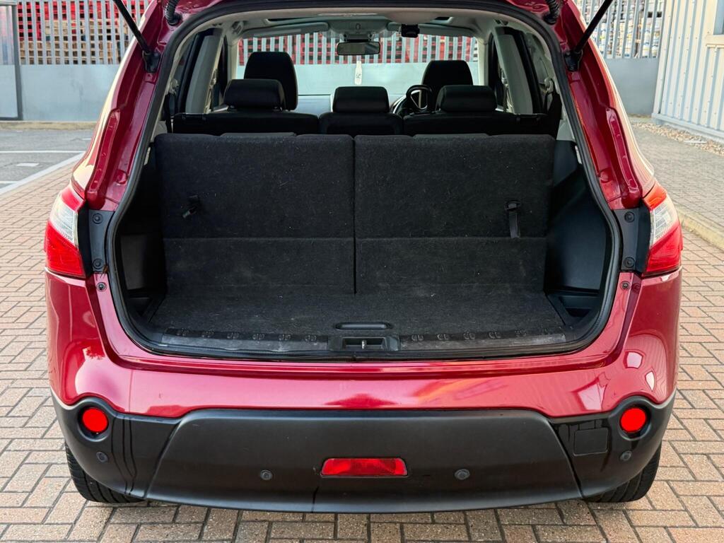 Nissan Qashqai+2 39