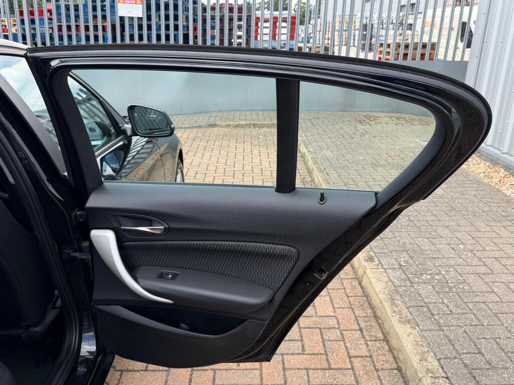 BMW 1 Series 38