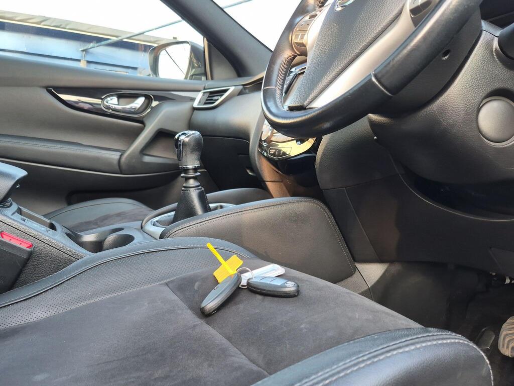 Nissan Qashqai 44