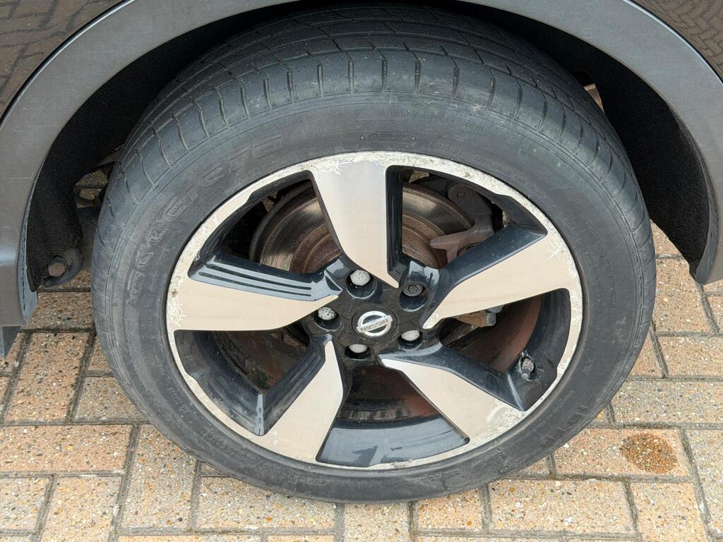 Nissan Qashqai 35