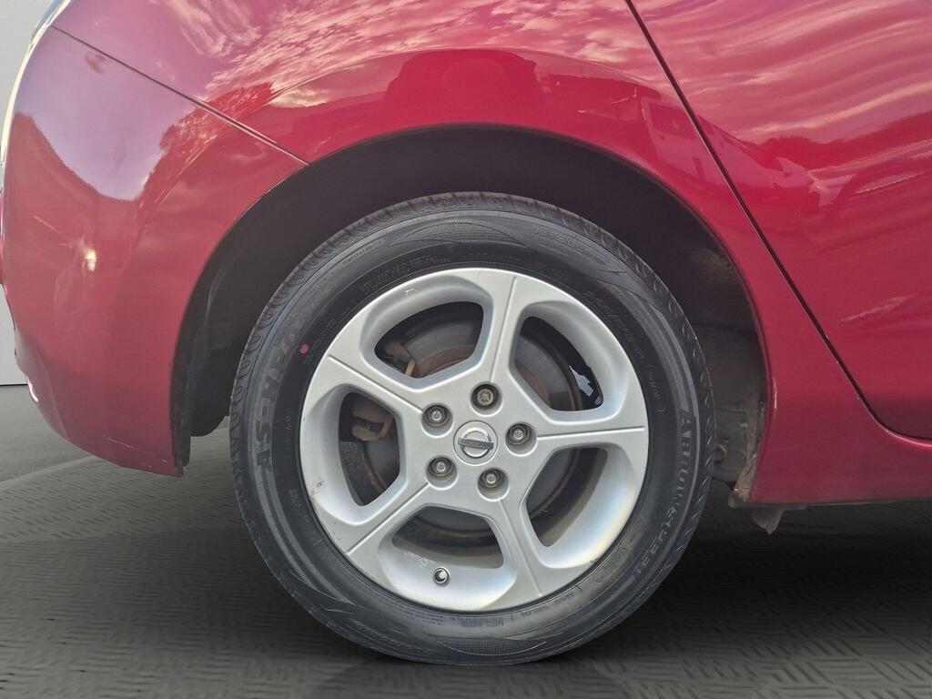 Nissan Leaf 34