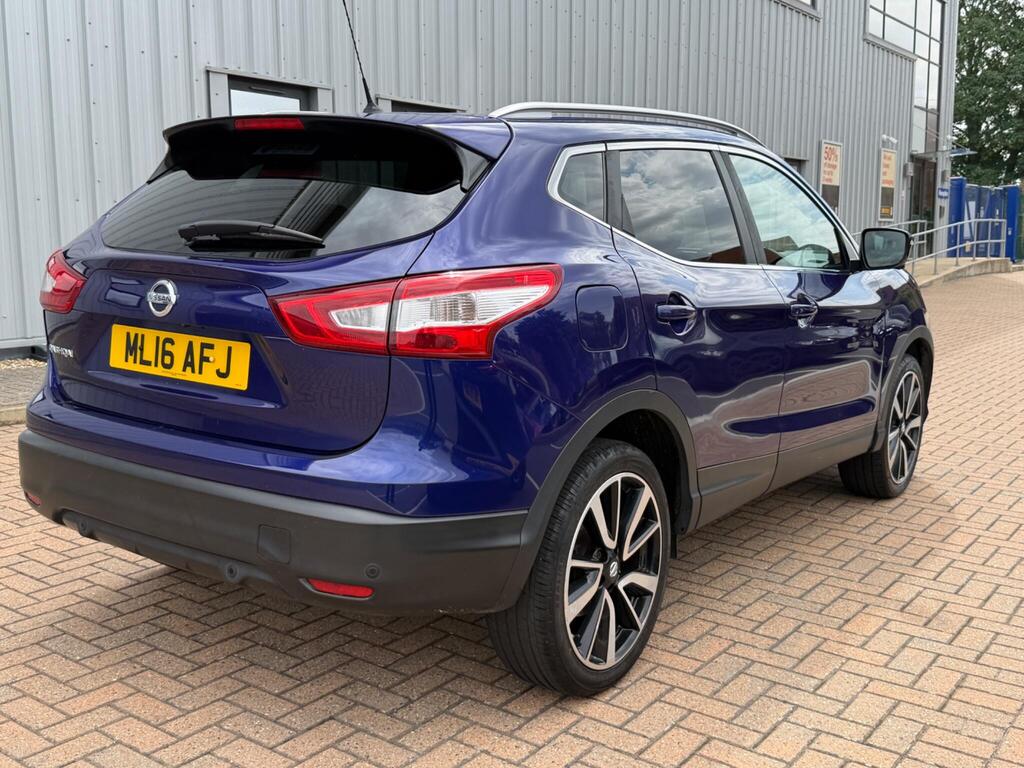 Nissan Qashqai 13