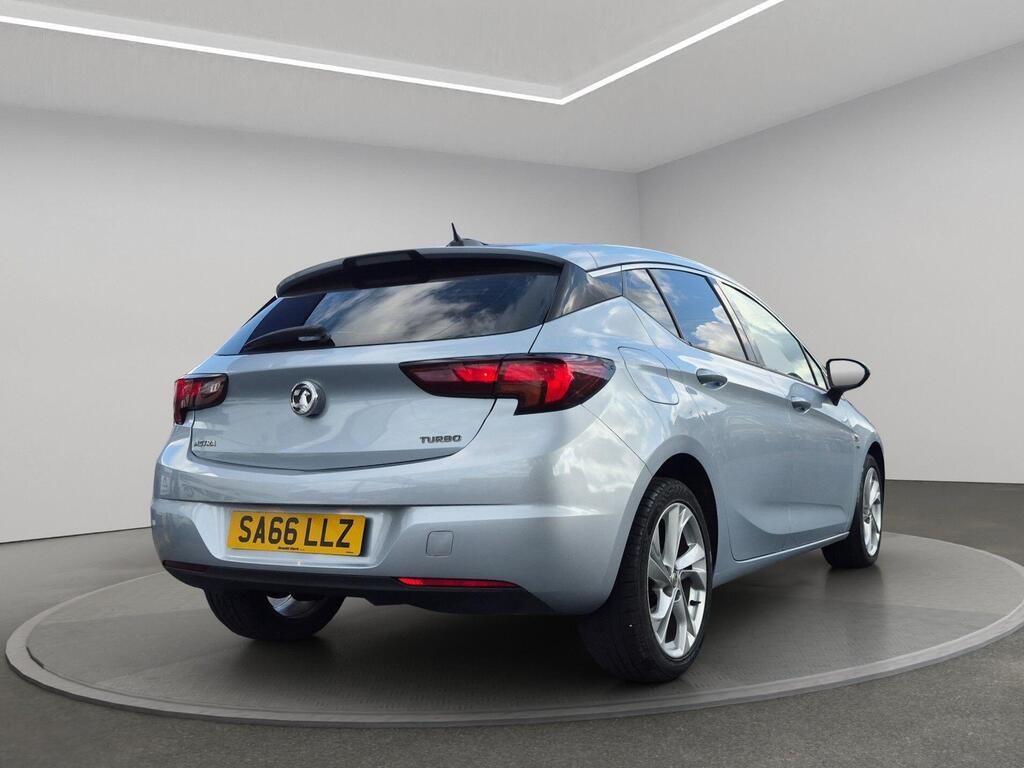 Vauxhall Astra 8