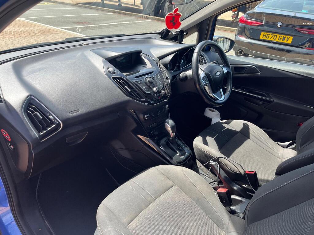 Ford B-Max 23