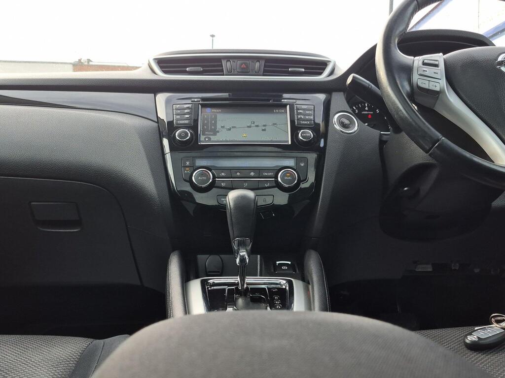 Nissan Qashqai 9