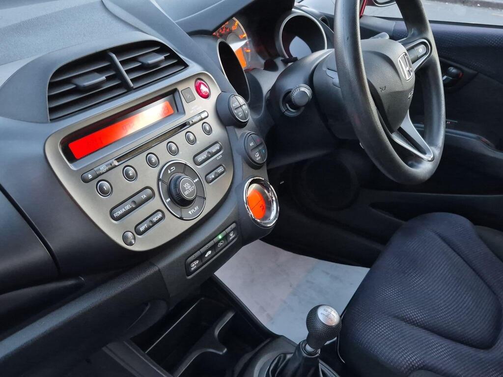 Honda Jazz 17