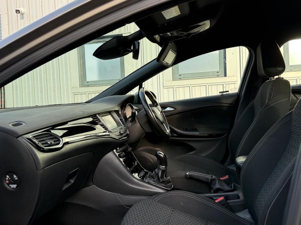 Vauxhall Astra 57