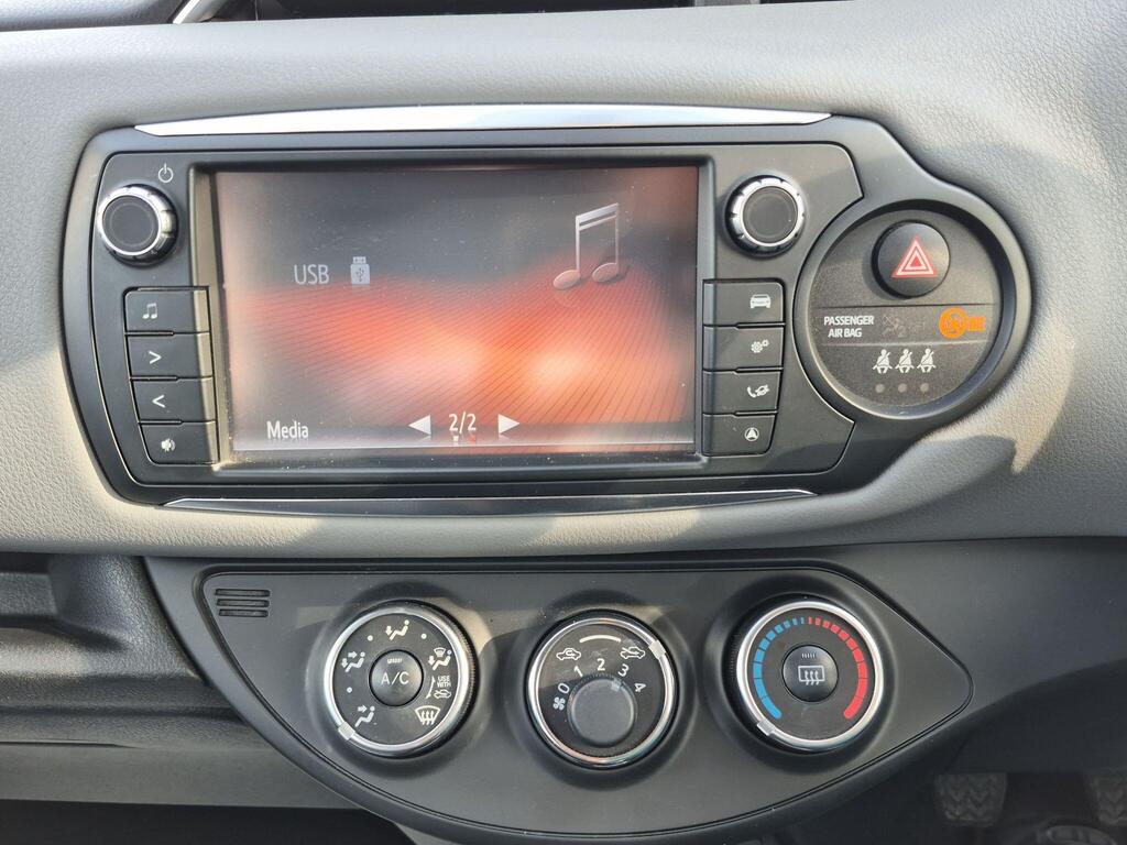 Toyota Yaris 40