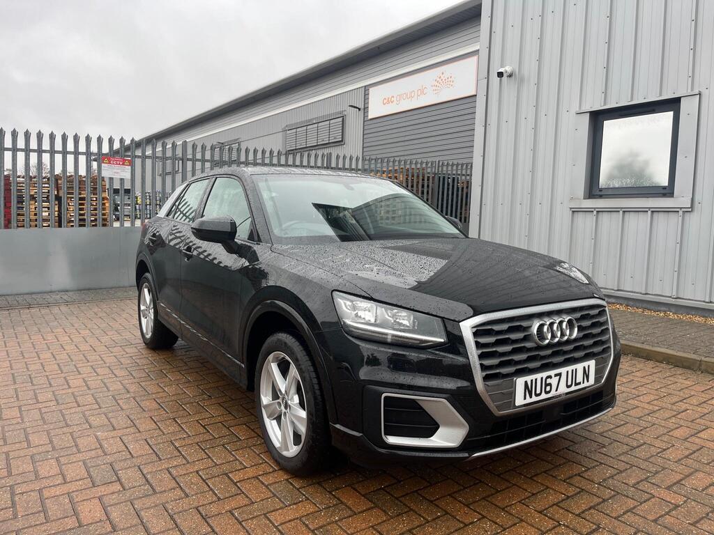 Audi Q2 8