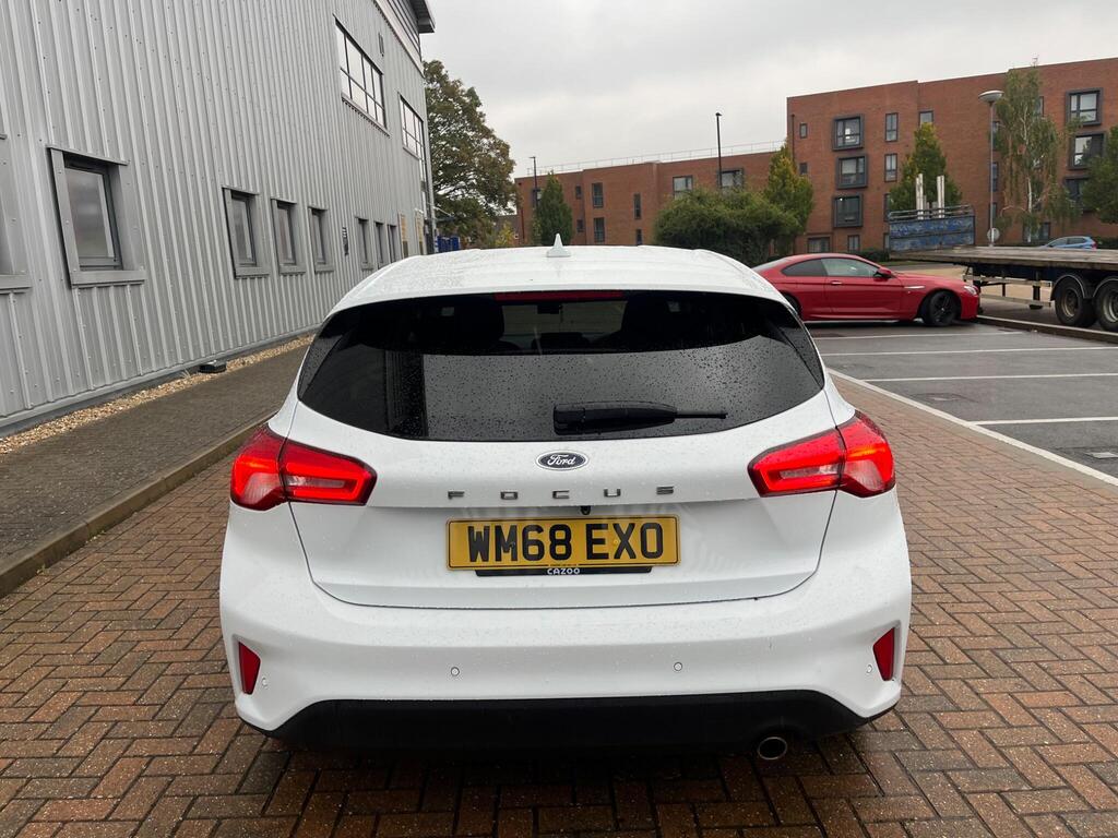 Ford Focus 29