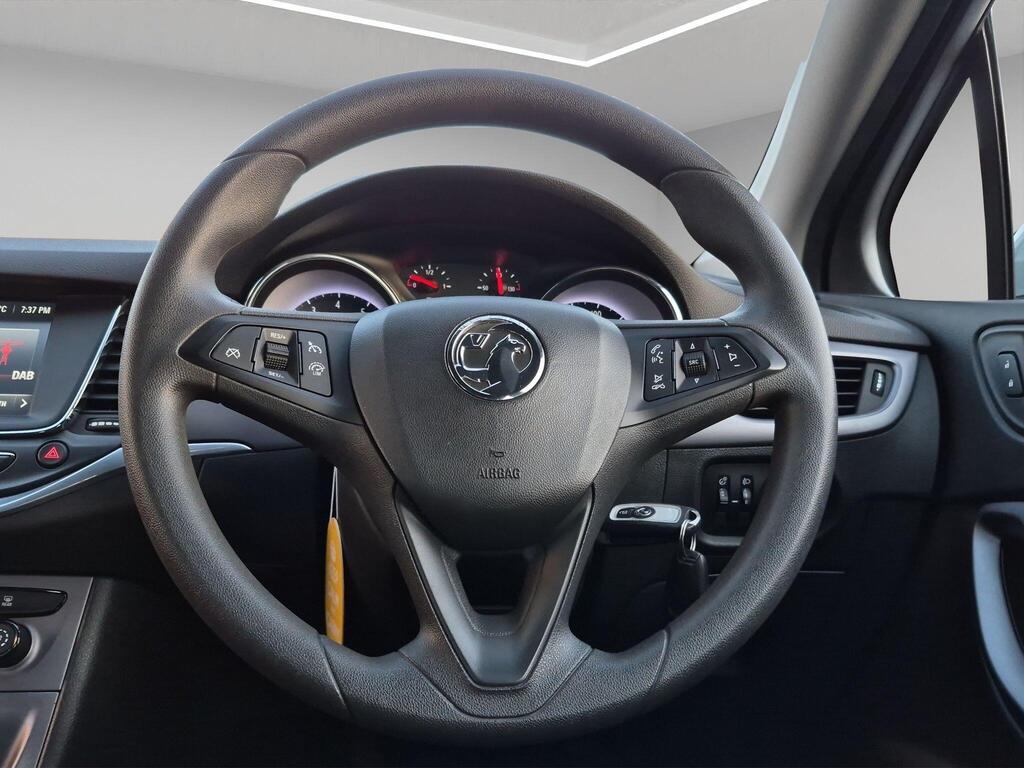 Vauxhall Astra 41