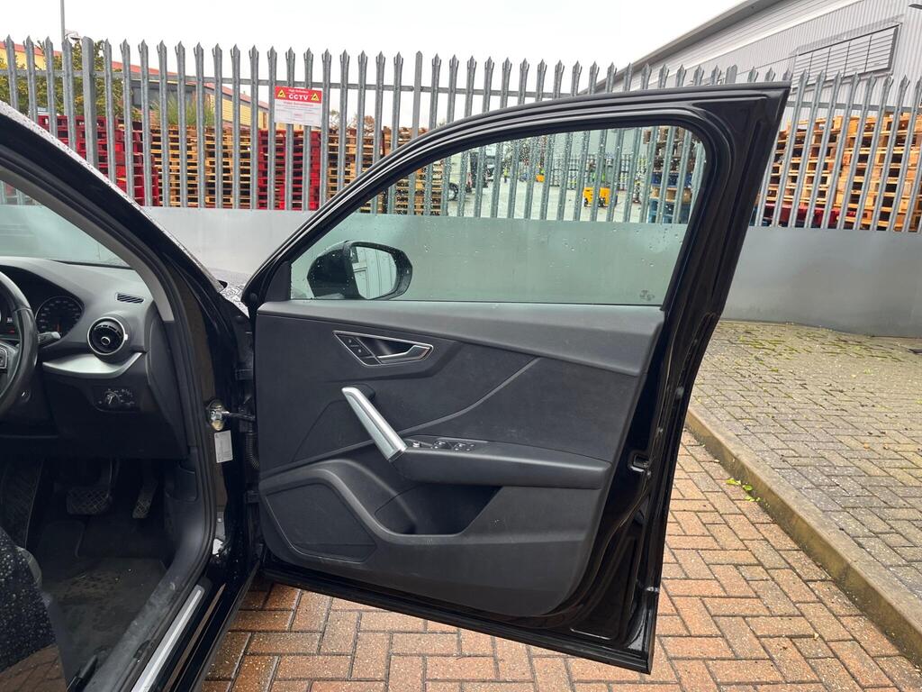 Audi Q2 69