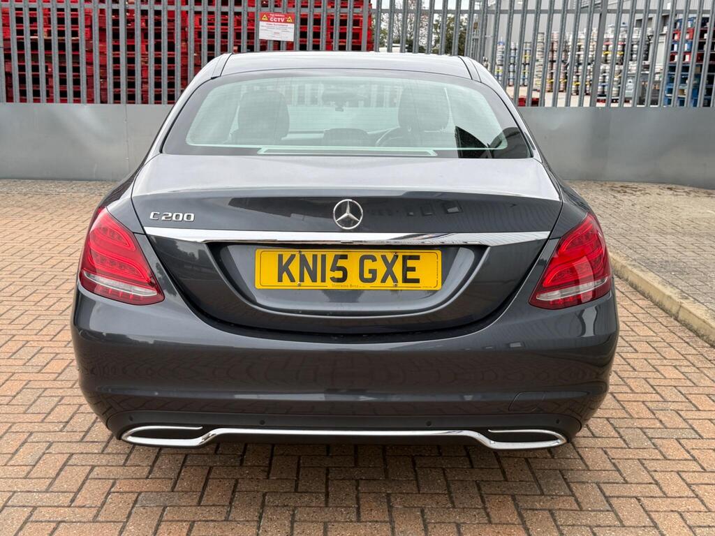 Mercedes-Benz C Class 52
