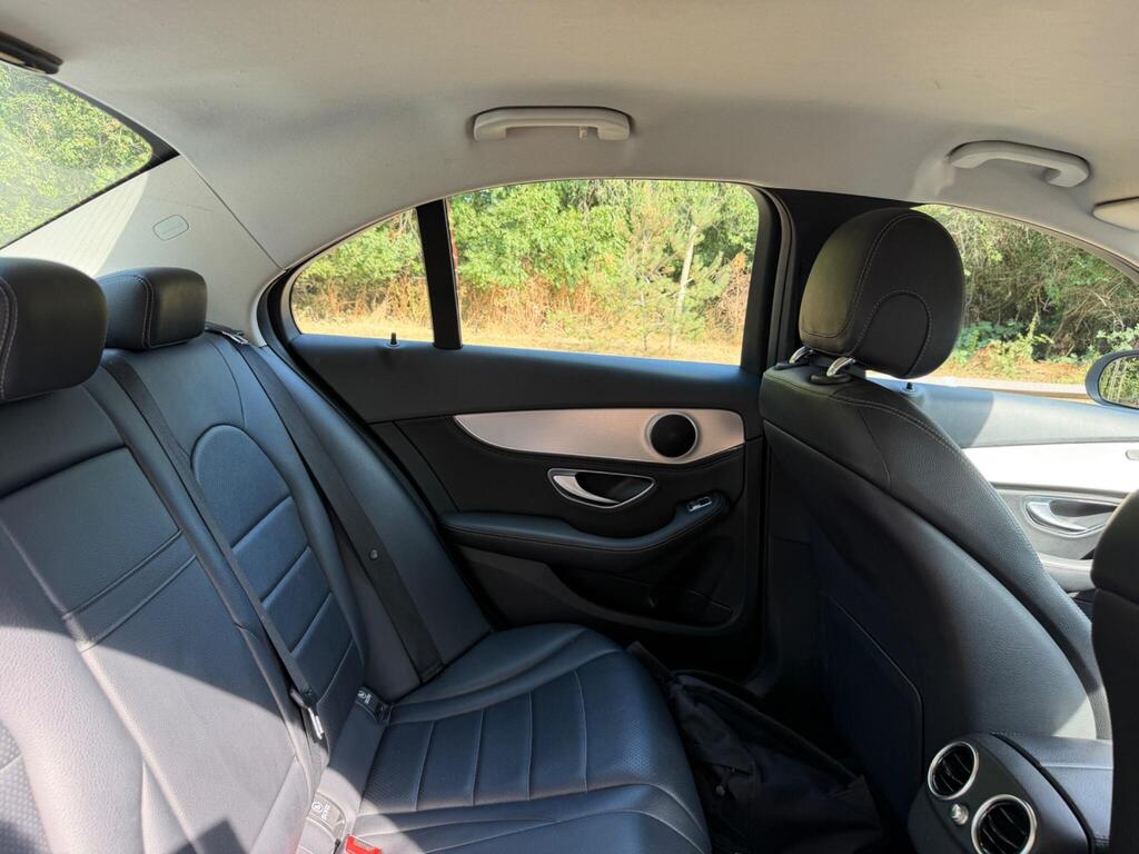 Mercedes-Benz C Class 23