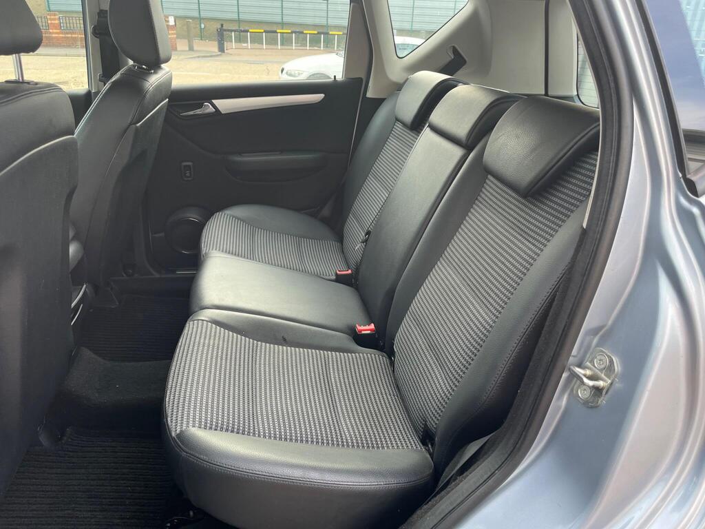 Mercedes-Benz A Class 38