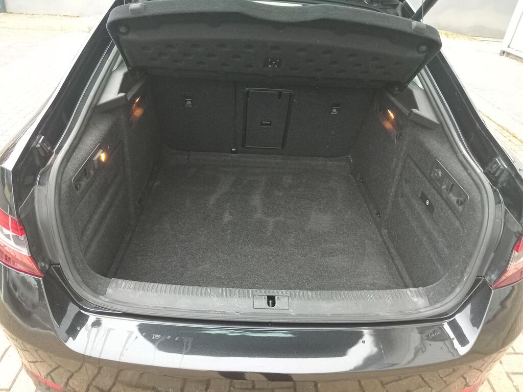 Skoda Superb 48