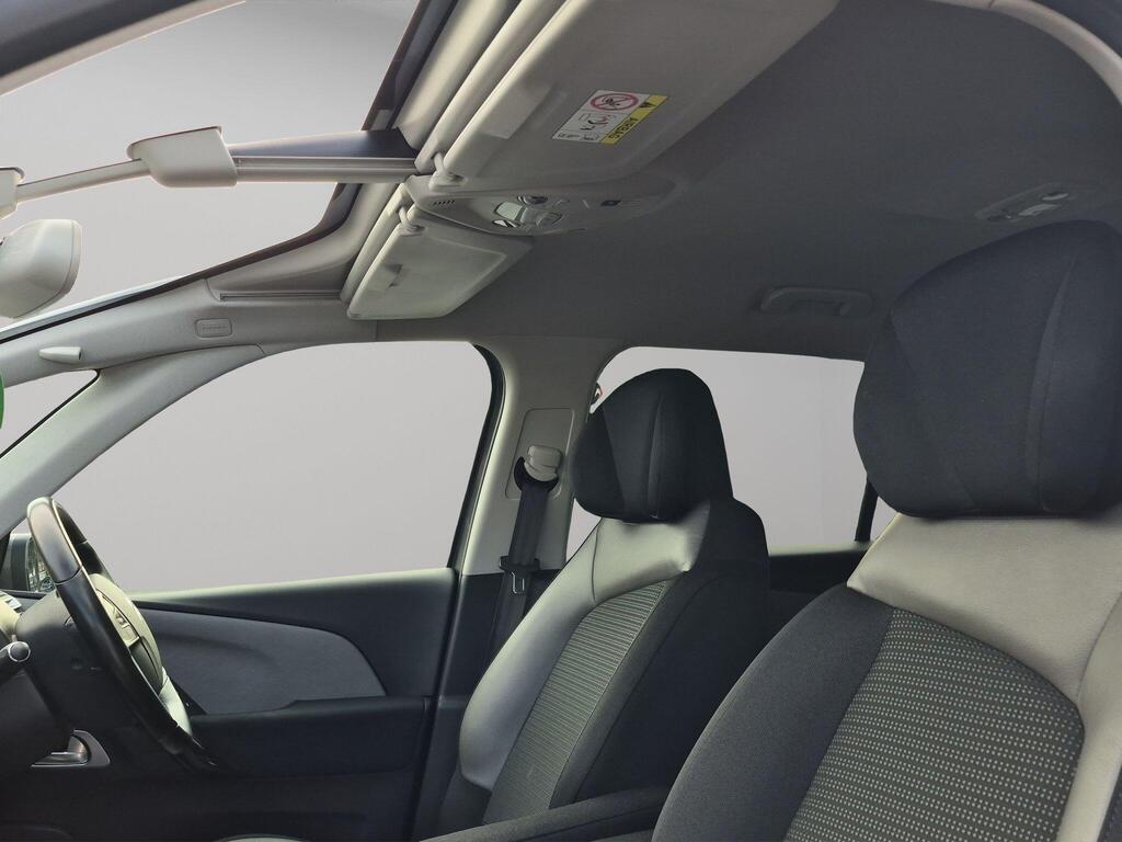 Citroen Grand C4 SpaceTourer 38