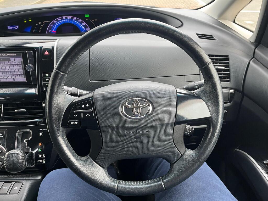 Toyota Estima 60