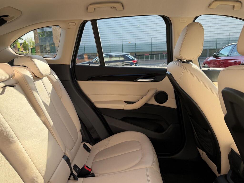 BMW X1 33