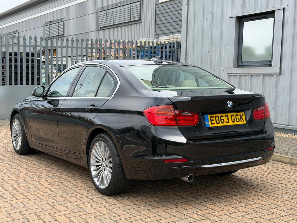 BMW 3 Series 2