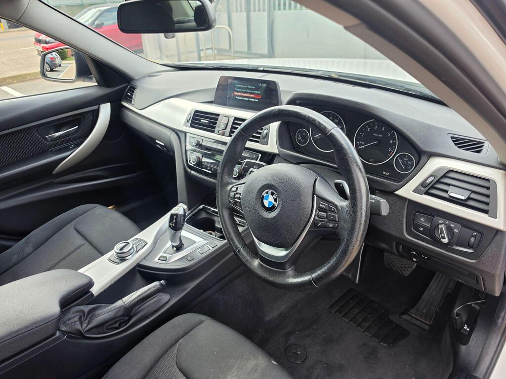 BMW 3 Series 21