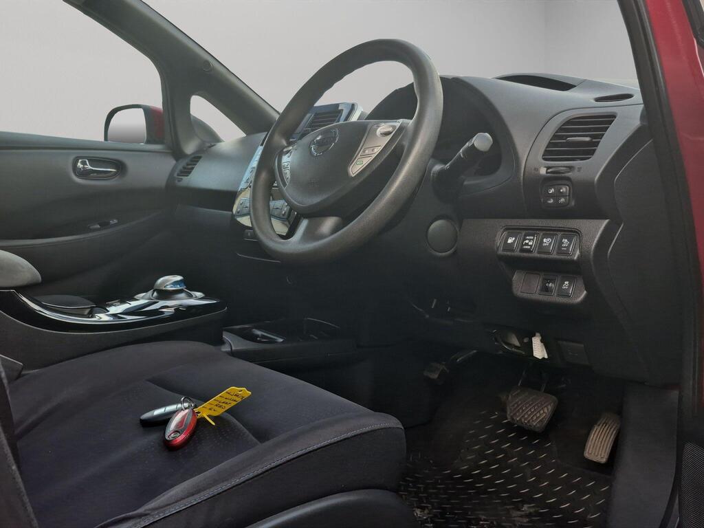 Nissan Leaf 15