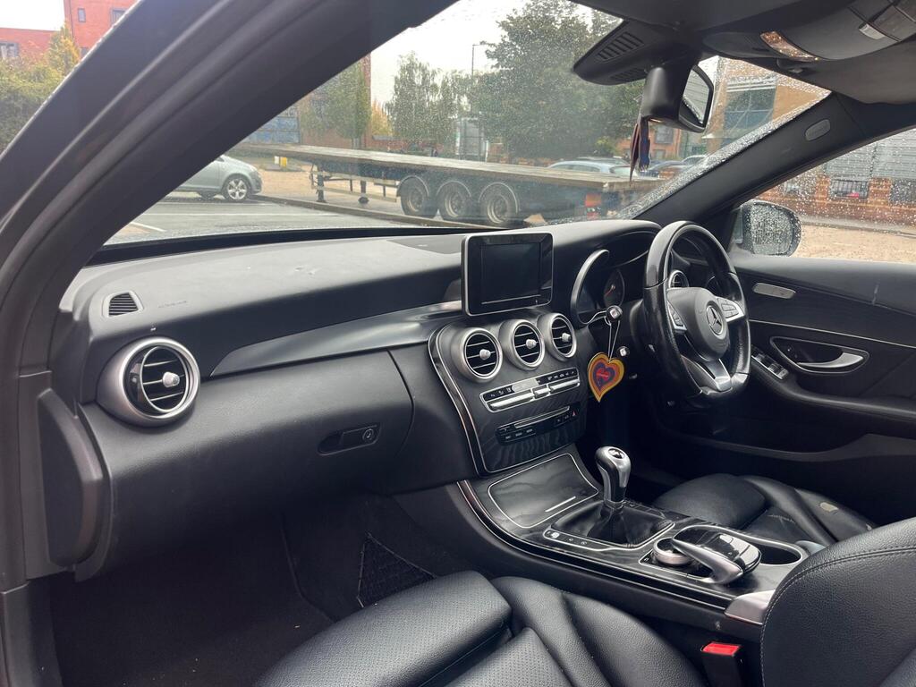 Mercedes-Benz C Class 19