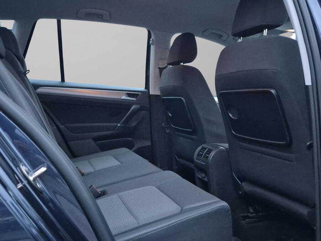 Volkswagen Golf SV 16