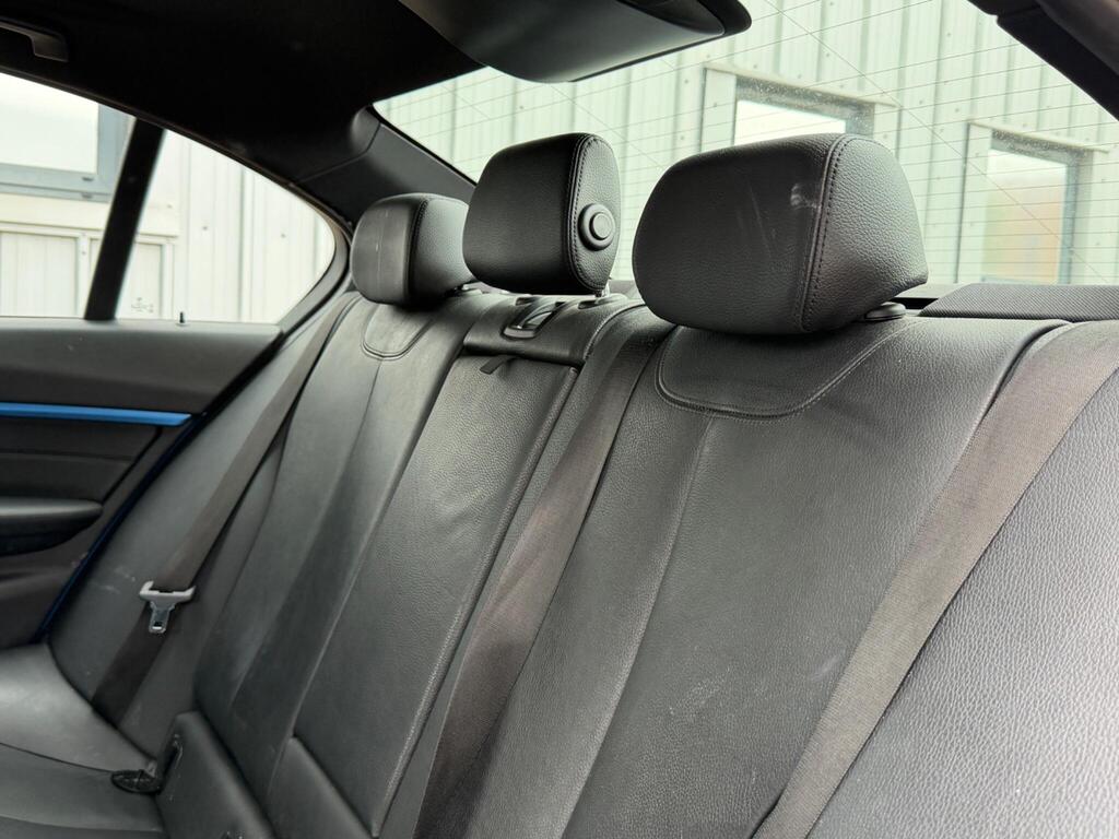 BMW 3 Series 30