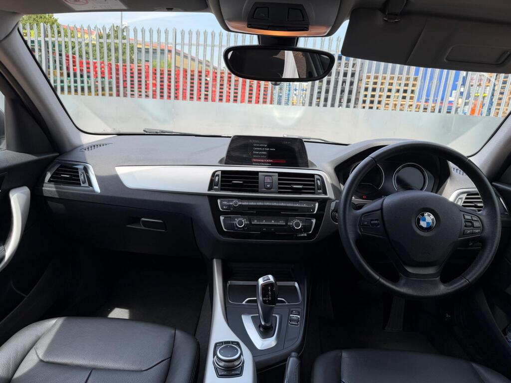 BMW 1 Series 21