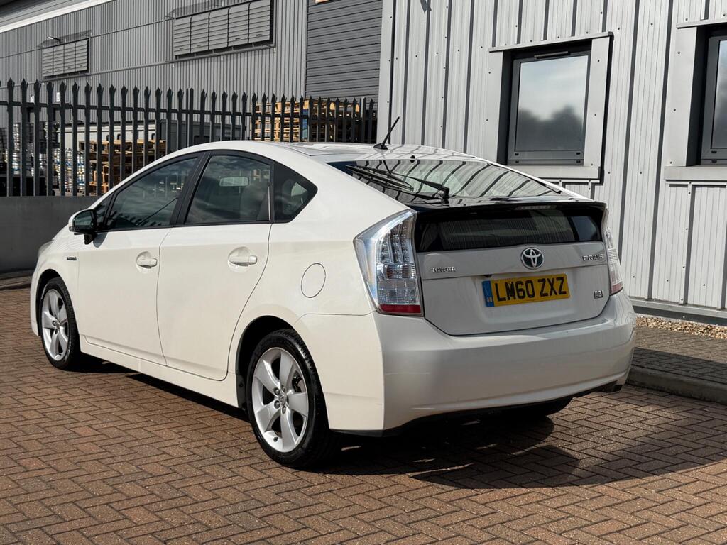 Toyota Prius 54