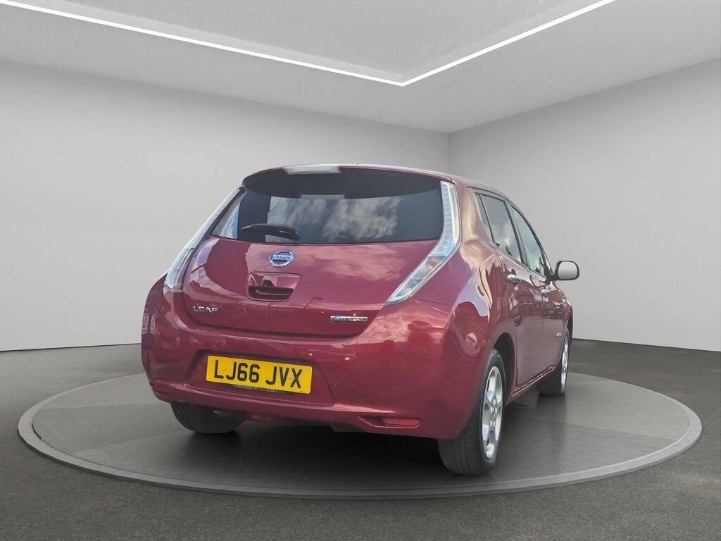 Nissan Leaf 12